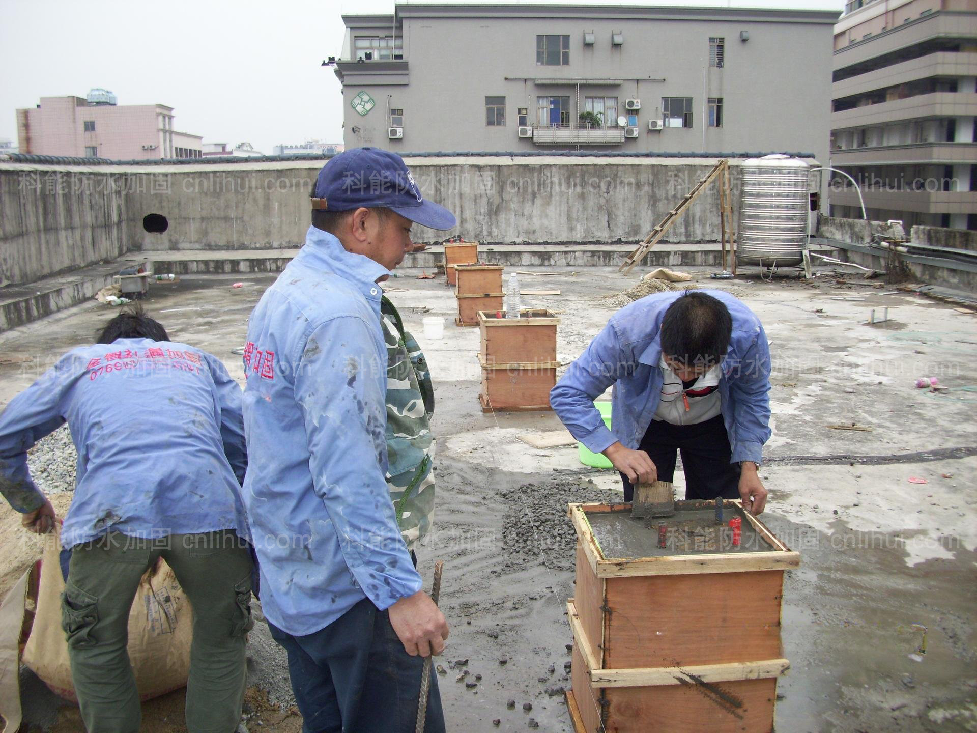 佛山基础柱加大截面加固施工